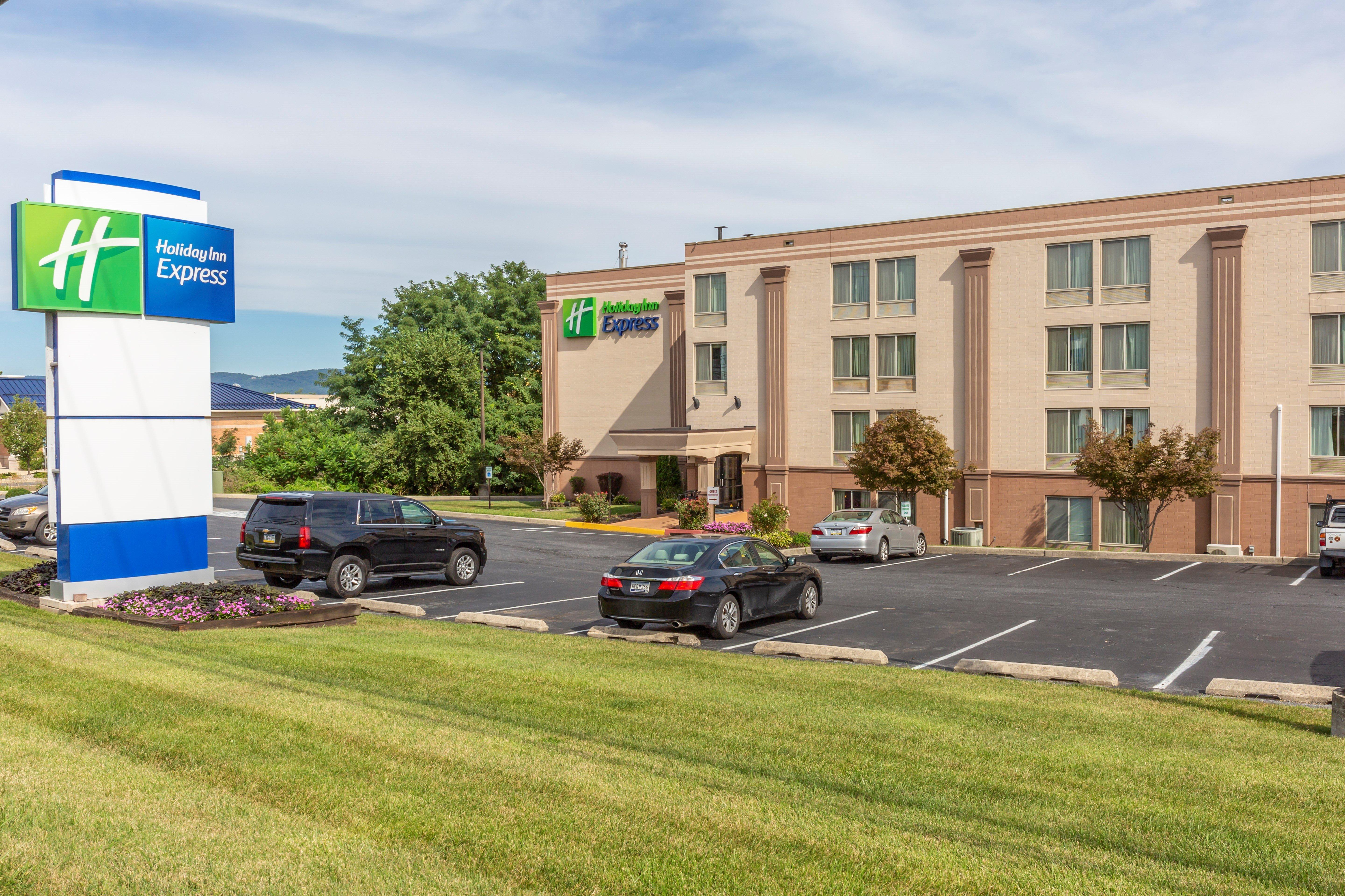 Holiday Inn Express Harrisburg Sw - Mechanicsburg By Ihg Exterior photo